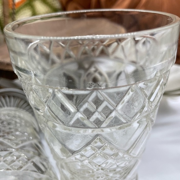 Vintage Hazel Atlas Big Top Peanut Butter Footed Ice Tea Glasses Set of 4 - Picture 7 of 7